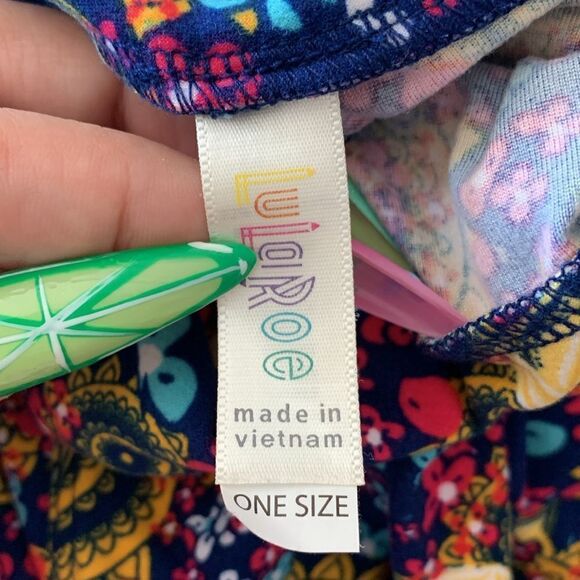 Lularoe Kaleidoscope One Size Leggings - Picture 4 of 5